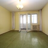 Titan, metrou si parc la 7-8 minute, garsoniera la parter